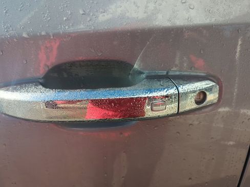 Used 2025 Chevrolet Silverado 1500 High Country w/ Z71 Off-Road Package image 22