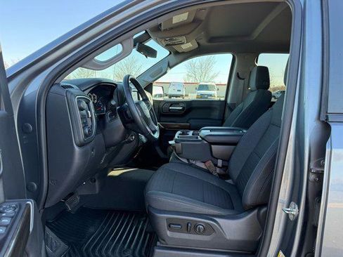 Used 2021 Chevrolet Silverado 1500 LT image 25