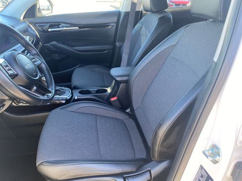 Used 2025 Kia Seltos S image 27