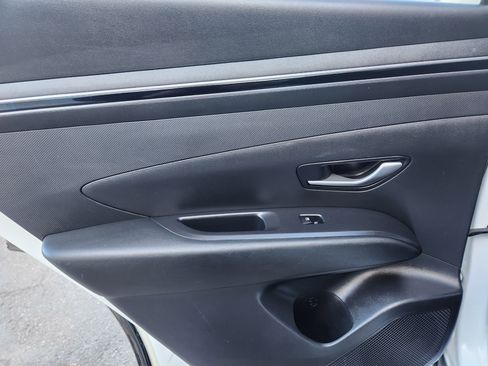 Used 2022 Hyundai Tucson SEL w/ Cargo Package image 11