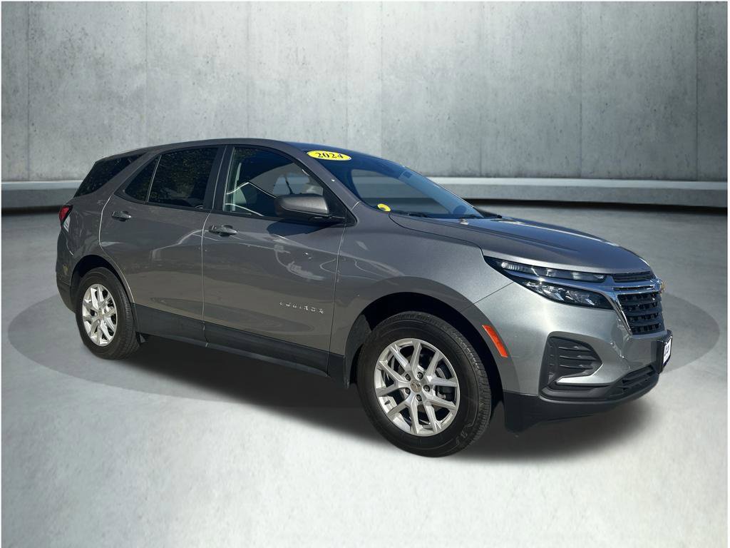 Used 2024 Chevrolet Equinox LS w/ LS Convenience Package AWD/4WD image 8