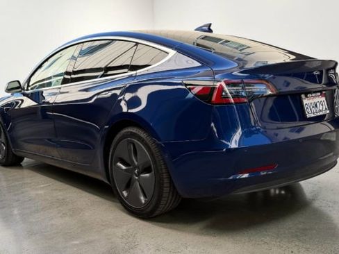 Used 2020 Tesla Model 3 Long Range image 4