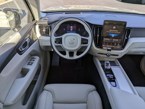 New 2026 Volvo XC60 T8 Ultra w/ Protection Package Premier image 20