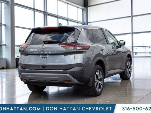 Used 2023 Nissan Rogue SV AWD/4WD image 23