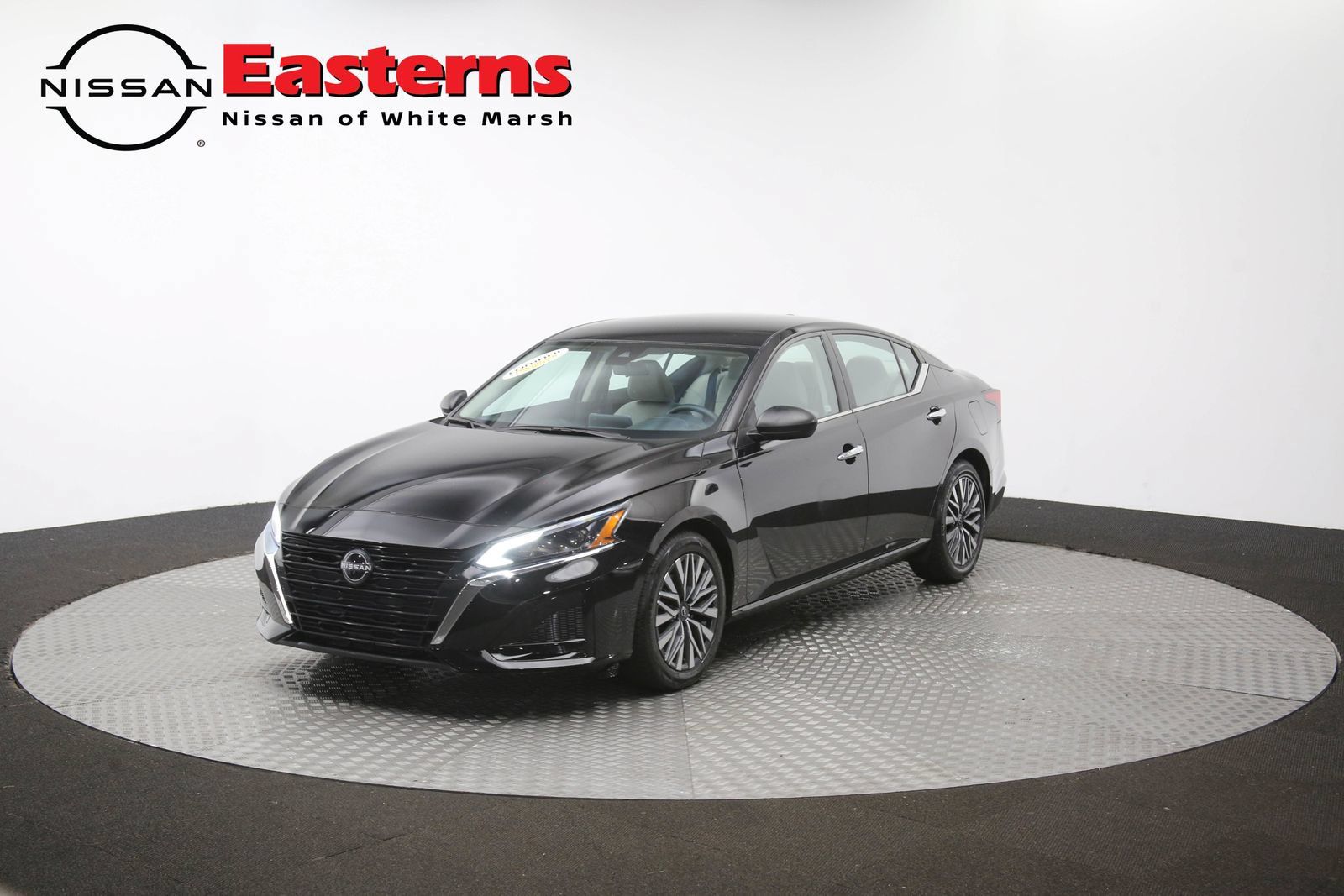 Used 2024 Nissan Altima 2.5 SV FWD image 53