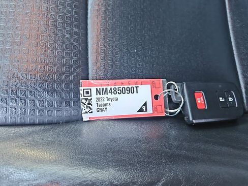 Used 2022 Toyota Tacoma TRD Off-Road w/ TRD Premium Off Road Package image 20