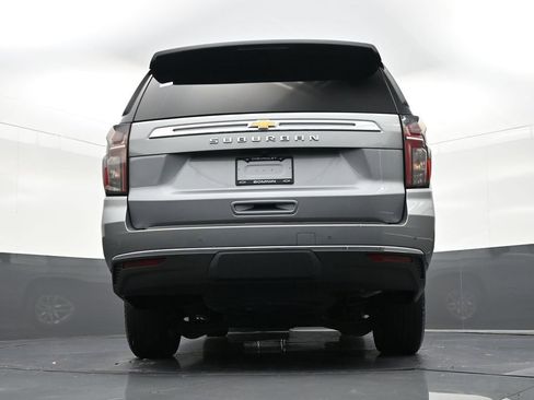 Used 2023 Chevrolet Suburban LS image 27