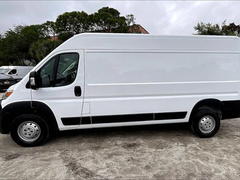 Used 2023 RAM ProMaster 2500 FWD image 15