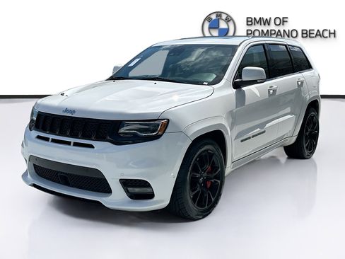 Used 2017 Jeep Grand Cherokee SRT AWD/4WD image 3