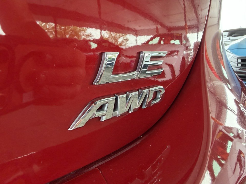 Used 2024 Toyota Camry LE AWD/4WD image 25