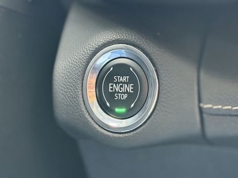 Certified 2023 Buick Envision Essence image 12