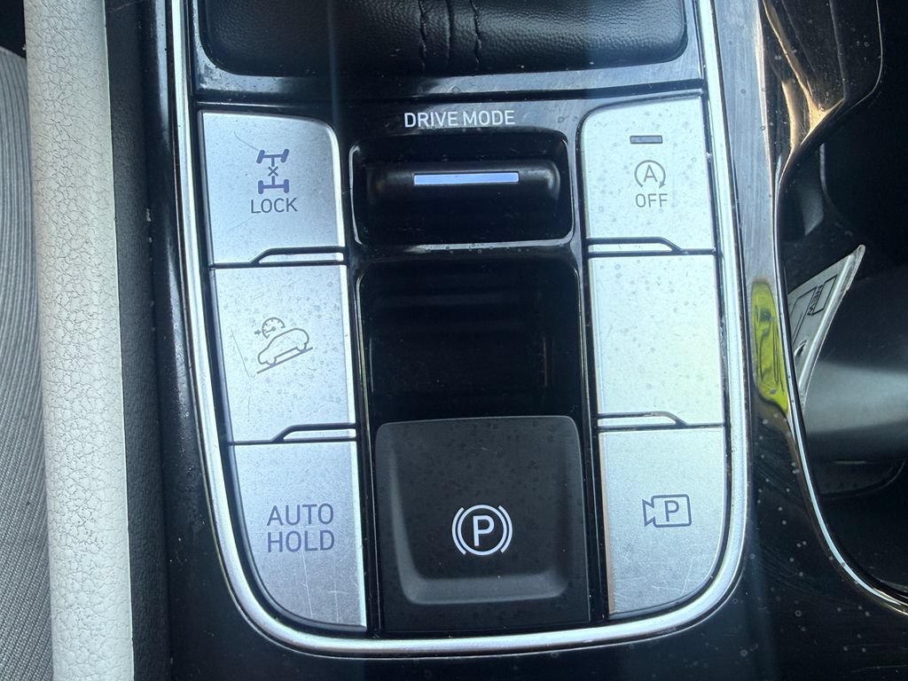 Used 2025 Hyundai Tucson SEL AWD/4WD image 21