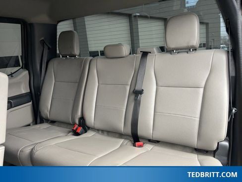 Used 2022 Ford F250 XL w/ Power Equipment Group image 14