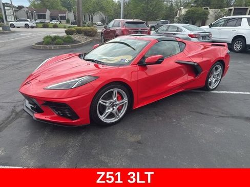 Used 2023 Chevrolet Corvette Stingray Premium Cpe w/ Z51 Performance Package RWD image 1