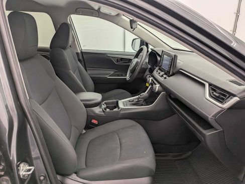 Used 2020 Toyota RAV4 LE w/ All Weather Liner Package AWD/4WD image 23
