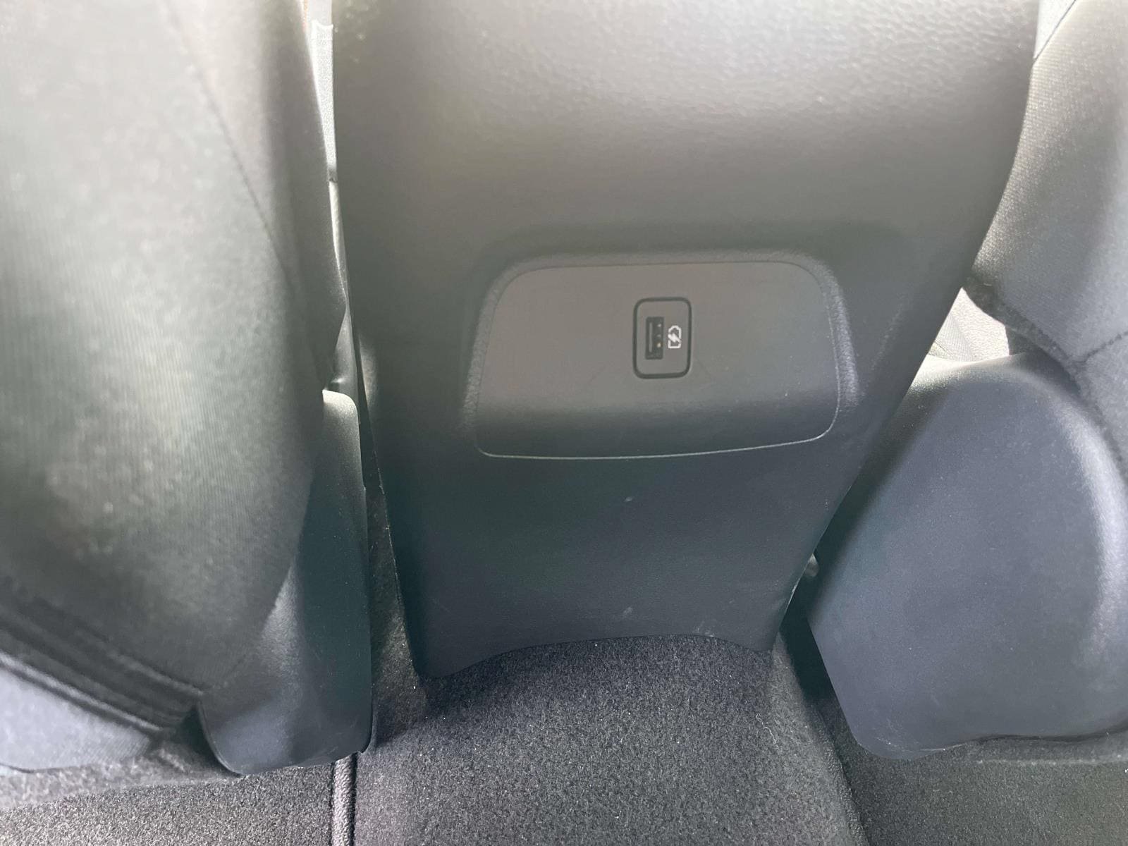 Used 2025 Nissan Sentra SR FWD image 17