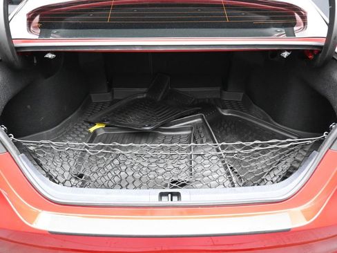 Used 2022 Toyota Camry XSE image 31