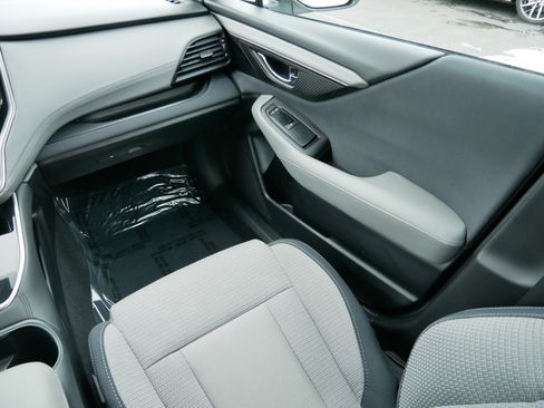 Used 2024 Subaru Outback Premium image 11