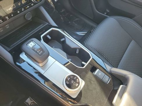 New 2026 Mitsubishi Outlander ES AWD/4WD image 32