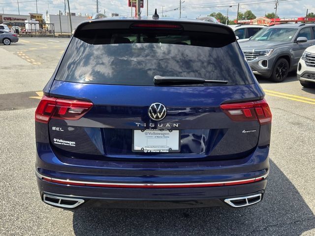 Used 2022 Volkswagen Tiguan SEL R-Line AWD/4WD image 10