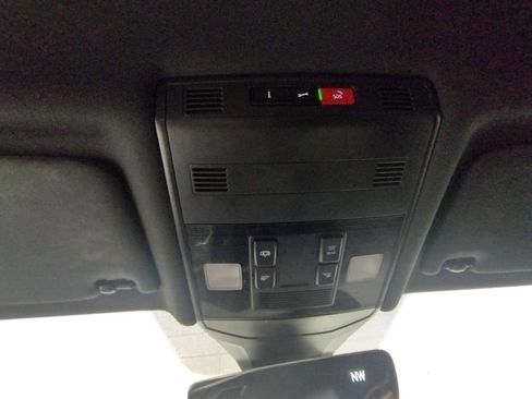 Certified 2023 Volkswagen Jetta Sport FWD image 28