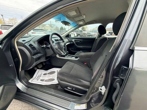 Used 2013 Nissan Altima 2.5 S FWD image 14