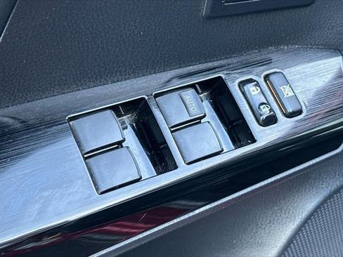 Certified 2018 Toyota RAV4 Limited w/ Advanced Technology Package image 13