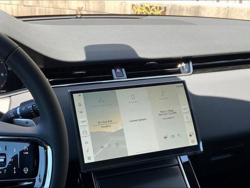 New 2026 Land Rover Range Rover Evoque S image 8