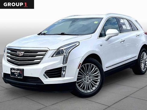 Used 2017 Cadillac XT5 Luxury w/ Driver Awareness Package AWD/4WD image 1