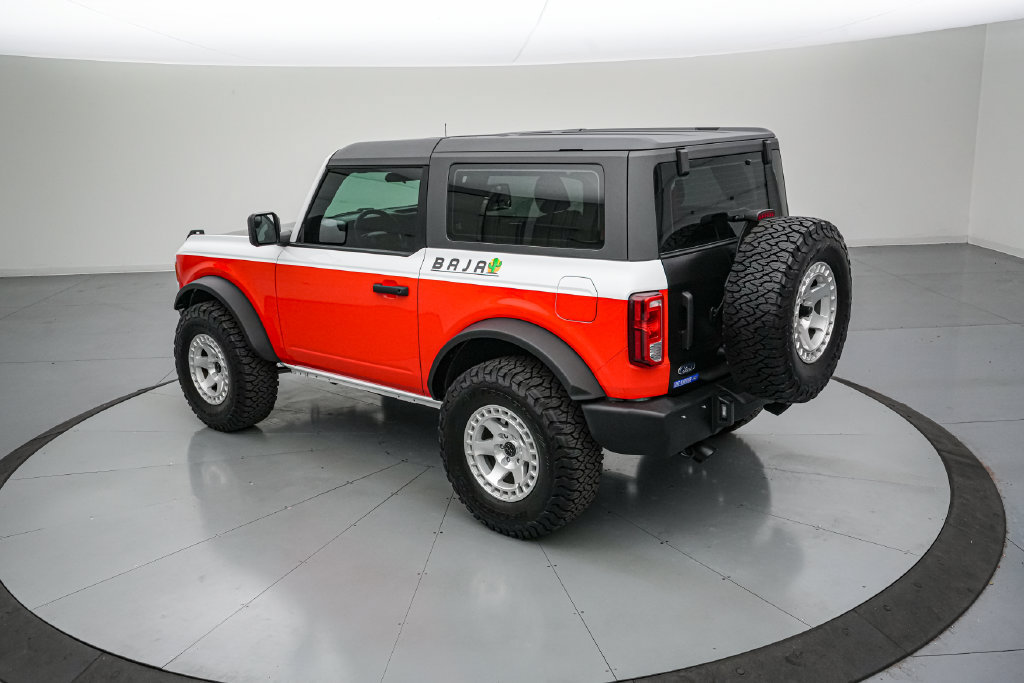 Certified 2025 Ford Bronco 2-Door AWD/4WD image 6