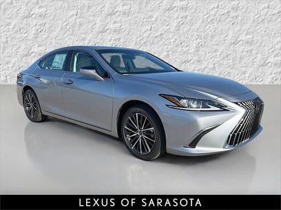 New 2025 Lexus ES 350 w/ Premium Package