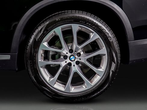 Used 2023 BMW X5 sDrive40i w/ Parking Assistance Package image 16