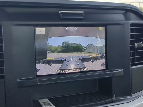 New 2025 Ford F550 2WD Regular Cab Super Duty w/ XL Chrome Package image 18