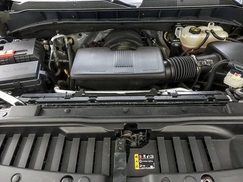 Used 2019 Chevrolet Silverado 1500 LTZ image 26