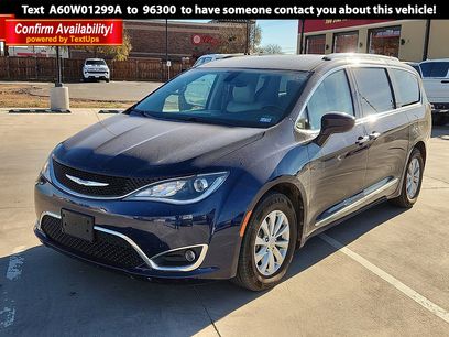 Used 2018 Chrysler Pacifica Touring-L Plus