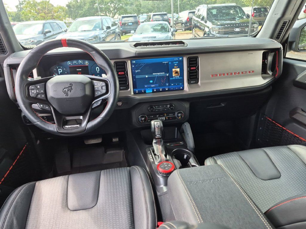 Used 2024 Ford Bronco Raptor AWD/4WD image 28