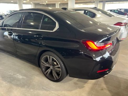 Used 2024 BMW 330i Sedan w/ Convenience Package RWD image 4