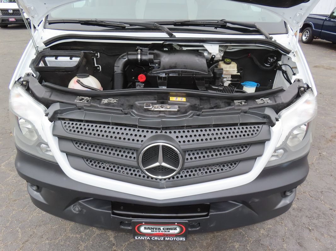 Used 2016 Mercedes-Benz Sprinter 2500 image 37