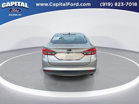Used 2018 Ford Fusion S image 7
