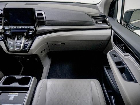 Used 2023 Honda Odyssey Elite image 31