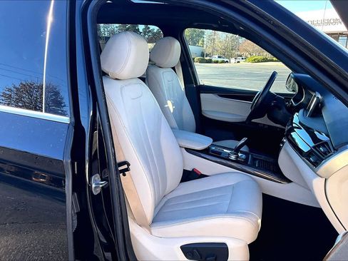 Used 2017 BMW X5 sDrive35i image 9
