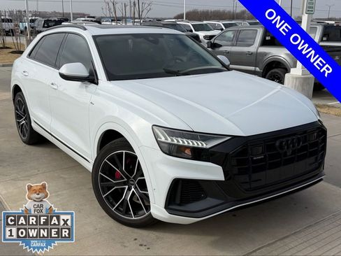 Used 2023 Audi Q8 Premium Plus image 3