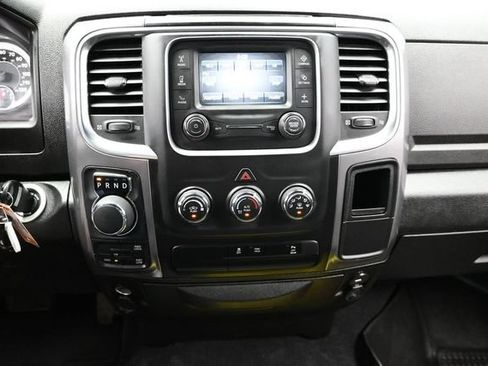 Used 2024 RAM 1500 Warlock AWD/4WD image 41