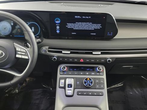 Used 2025 Hyundai Palisade SEL AWD/4WD image 21