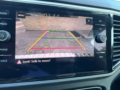 Used 2019 Volkswagen Atlas SEL R-Line FWD image 5