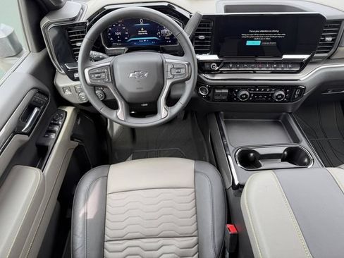 New 2026 Chevrolet Silverado 2500 ZR2 AWD/4WD image 18