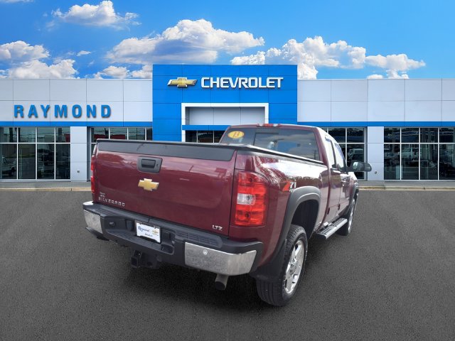 Used 2013 Chevrolet Silverado 2500 LTZ w/ LTZ Plus Package AWD/4WD image 4