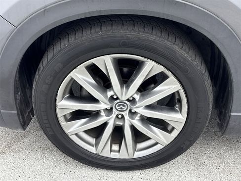 Used 2017 MAZDA CX-9 Signature image 53