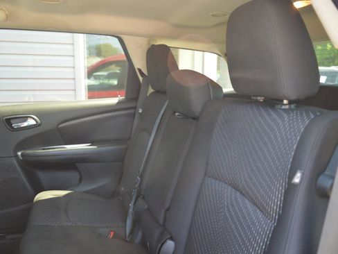 Used 2016 Dodge Journey SXT FWD image 15