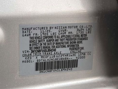 New 2025 Nissan Versa SR w/ Trunk Package image 26